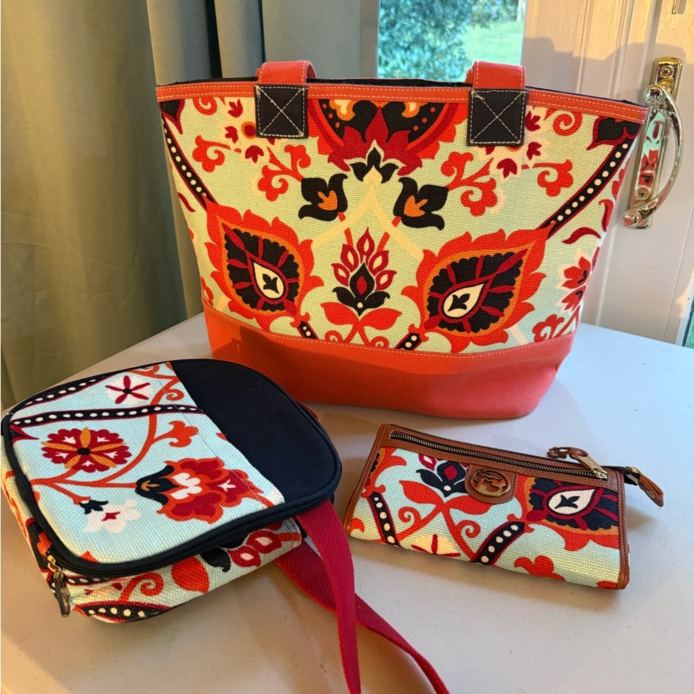 Colorful Tote Bag Set with Floral Pattern